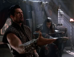extant_XenaWarriorPrincess_5x02_Chakram_2195