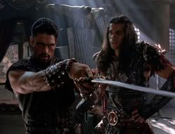 extant_XenaWarriorPrincess_5x02_Chakram_2200