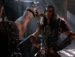 extant_XenaWarriorPrincess_5x02_Chakram_2206