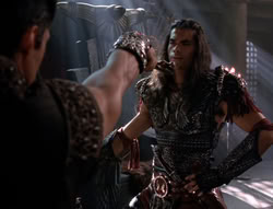 extant_XenaWarriorPrincess_5x02_Chakram_2207