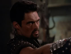 extant_XenaWarriorPrincess_5x02_Chakram_2210