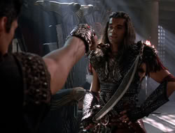 extant_XenaWarriorPrincess_5x02_Chakram_2216