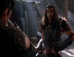 extant_XenaWarriorPrincess_5x02_Chakram_2218
