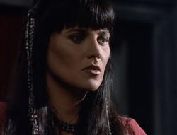 extant_XenaWarriorPrincess_5x02_Chakram_2259