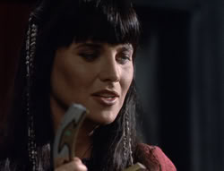 extant_XenaWarriorPrincess_5x02_Chakram_2272