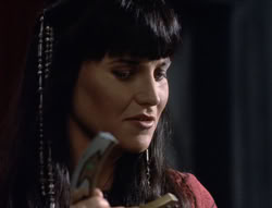 extant_XenaWarriorPrincess_5x02_Chakram_2273