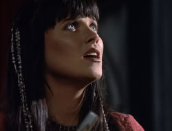 extant_XenaWarriorPrincess_5x02_Chakram_2278