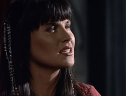 extant_XenaWarriorPrincess_5x02_Chakram_2287