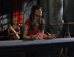 extant_XenaWarriorPrincess_5x02_Chakram_2311