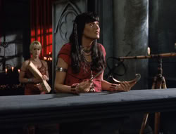 extant_XenaWarriorPrincess_5x02_Chakram_2313