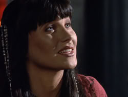 extant_XenaWarriorPrincess_5x02_Chakram_2329