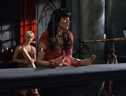 extant_XenaWarriorPrincess_5x02_Chakram_2332