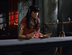 extant_XenaWarriorPrincess_5x02_Chakram_2334