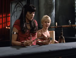 extant_XenaWarriorPrincess_5x02_Chakram_2338