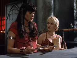 extant_XenaWarriorPrincess_5x02_Chakram_2343