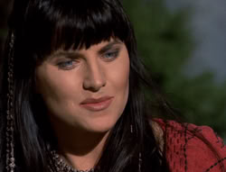 extant_XenaWarriorPrincess_5x02_Chakram_2351