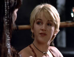 extant_XenaWarriorPrincess_5x02_Chakram_2357