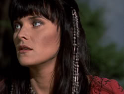 extant_XenaWarriorPrincess_5x02_Chakram_2394
