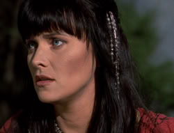 extant_XenaWarriorPrincess_5x02_Chakram_2398