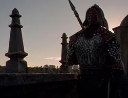 extant_XenaWarriorPrincess_5x02_Chakram_2412