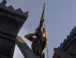 extant_XenaWarriorPrincess_5x02_Chakram_2439
