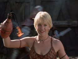 extant_XenaWarriorPrincess_5x02_Chakram_2487