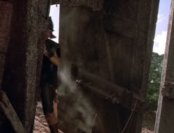 extant_XenaWarriorPrincess_5x02_Chakram_2505