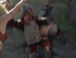 extant_XenaWarriorPrincess_5x02_Chakram_2523