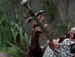 extant_XenaWarriorPrincess_5x02_Chakram_2526