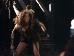 extant_XenaWarriorPrincess_5x02_Chakram_2537