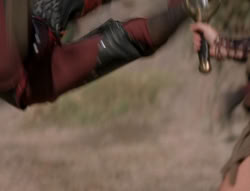 extant_XenaWarriorPrincess_5x02_Chakram_2544