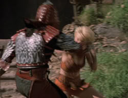 extant_XenaWarriorPrincess_5x02_Chakram_2548