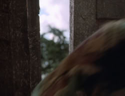 extant_XenaWarriorPrincess_5x02_Chakram_2560