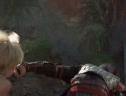 extant_XenaWarriorPrincess_5x02_Chakram_2577