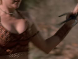 extant_XenaWarriorPrincess_5x02_Chakram_2578