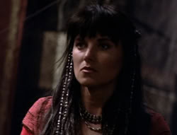 extant_XenaWarriorPrincess_5x02_Chakram_2598