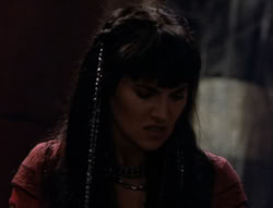 extant_XenaWarriorPrincess_5x02_Chakram_2601