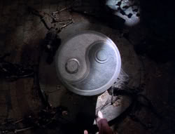 extant_XenaWarriorPrincess_5x02_Chakram_2610
