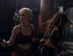 extant_XenaWarriorPrincess_5x02_Chakram_2700
