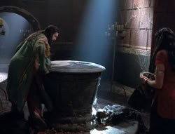 extant_XenaWarriorPrincess_5x02_Chakram_2730