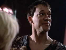 extant_XenaWarriorPrincess_5x02_Chakram_2756