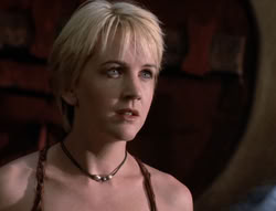 extant_XenaWarriorPrincess_5x02_Chakram_2764