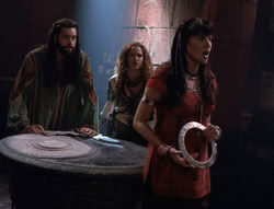 extant_XenaWarriorPrincess_5x02_Chakram_2793