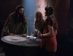 extant_XenaWarriorPrincess_5x02_Chakram_2796