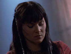 extant_XenaWarriorPrincess_5x02_Chakram_2817
