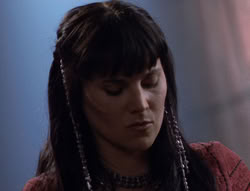extant_XenaWarriorPrincess_5x02_Chakram_2818