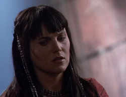 extant_XenaWarriorPrincess_5x02_Chakram_2831