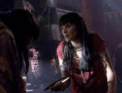 extant_XenaWarriorPrincess_5x02_Chakram_2841