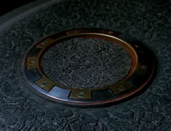 extant_XenaWarriorPrincess_5x02_Chakram_2908