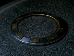 extant_XenaWarriorPrincess_5x02_Chakram_2909